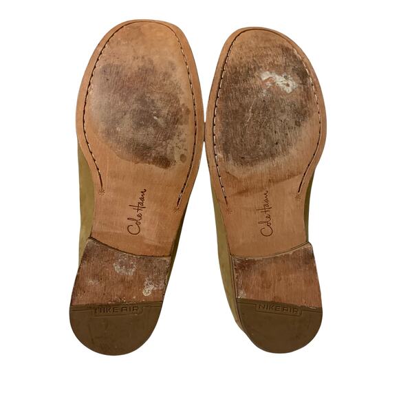 Cole Haan Women's Tan Suede‎ Loafers 10 Corp Light Academia Round Toe Slip On - Picture 4 of 12